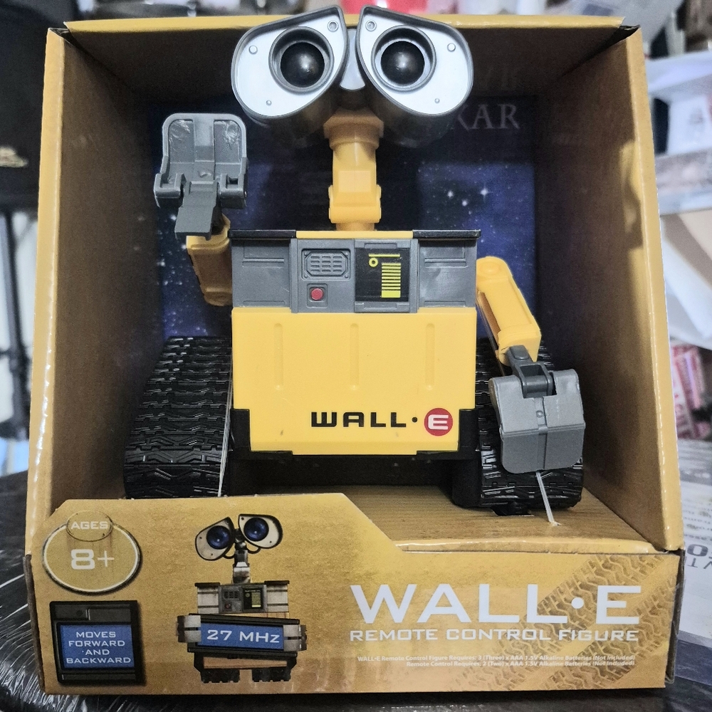 Disney Pixar WALL-E Remote Control Figure NIB - NEW IN BOX 🔥